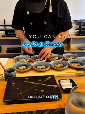Did someone say AYCE sushi + unlimited sake, beer, and soft drinks?? Bet. Sushi Hayashi in Williamsburg might be my new favorite omakase in Brooklyn. For $98pp and for 80 mins you can eat till your hearts content 🤭 Tbh it’s worth it. 😮‍💨 How many pieces could you finish? 👀 #SushiHayashi #WilliamsburgEats #NYCFoodie #AllYouCanEatSushi #BrooklynFood
