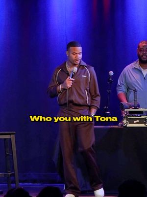 He in the Friend Zone… She tryna laugh off a breakup…. Her ex got a new girl in Jamaica!! They got drama in London 😂😂😂😂😂😂😂😂 #comedy #shaderoom #crowdworksundays #standupcomedy 