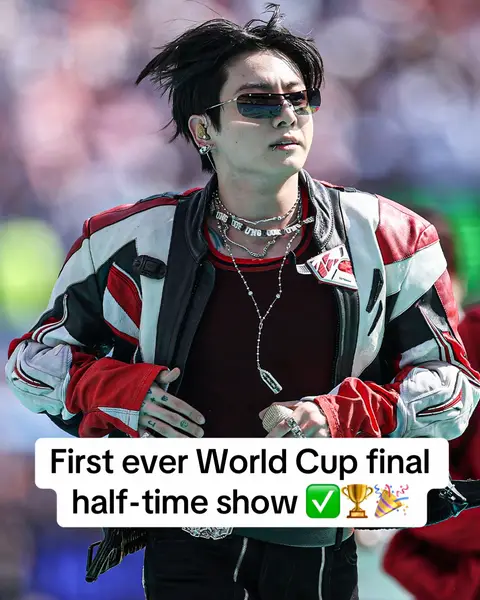 BTS, Shakira, Madonna, Justin Bieber, the Muppets and Ted Lasso all took part in the show 💃 #football #worldcup #BTS