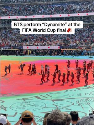 @BTS light up their halftime performance with “Dynamite” at the FIFA World Cup final with Verizon. 🧨 #btsarmy #btsdynamite #fifaworldcup2026 #worldcupfinal #btsconcert 