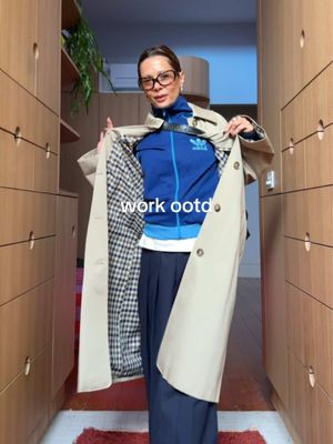 something about mixing sportswear with corporate wear is so chefs kiss #fashiontiktok #outfitinspo #style #baggypants #fashion 