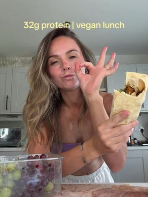 32g protein and you can make it in literally 32 seconds  #vegan #highprotein #postworkoutlunxh #lunchboxideas #plantbased