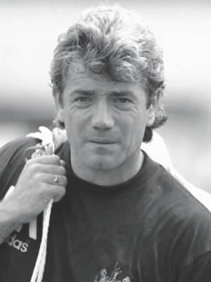 “He wore his heart on his sleeve” ❤️ Les Ferdinand’s stories about Kevin Keegan captured the warmth, passion and generosity that made him such a special figure. Following the sad passing of a true footballing legend, we knew we had to re-share a moment from last year's interview.