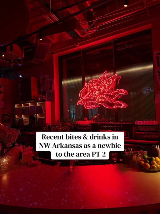 Where I’ve been eating and drinking as a newbie in NW Arkansas! #bentonvillesquare #nwarkansas #bentonvillearkansas 