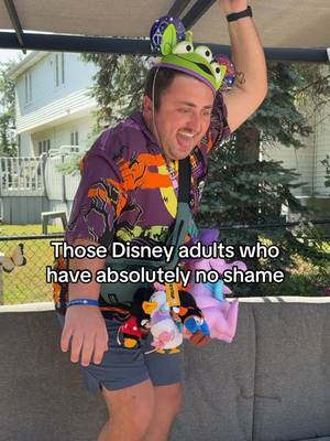 Their world and we’re just living in it #disneyadult #disneyworld #comedy #skit 