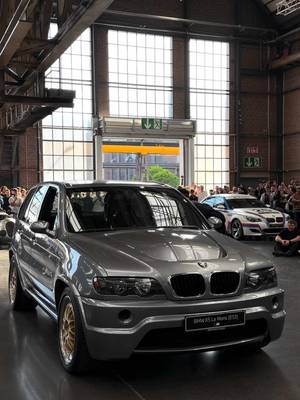 A rare sight at Ultrace Düsseldorf 2026 #bmwmtok #x5 #v12 #lemans 