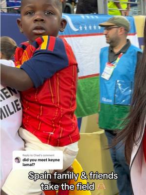 Replying to @Chad I didn’t meet him, but all the Spain family and friends walked past us onto the field :) @FIFA World Cup #FIFAWorldCup #FIFATikTokCreator 