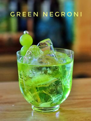 GREEN NEGRONI 1 OZ. GIN 1 OZ. CARPANO BIANCO 1/2 OZ. MIDORI 1/2 OZ. ITALICUS 1 BARSPOON SUZE Created for a 1970s-themed steakhouse in Las Vegas, by Niko Novick. It’s a fun one, to me it taste like grapes and sprite with a nice subtle herbal note. Not super bitter, definitely a softer Negroni riff.