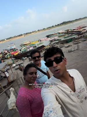 a once in a lifetime experience because I will not be doing that again 🤠🇮🇳 #india #travelvlog #varanasi #gangesriver 