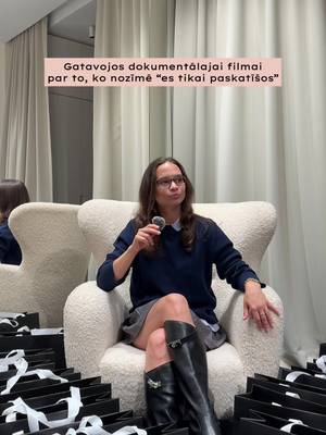 Atzīsim, mēs visas zinām, kā beidzas “es tikai paskatīšos” LET OUT laikā. 👀🛍️ Jo, kad veikalos gaida atlaides līdz pat -70%, atrast savus vasaras garderobes papildinājumus kļūst vēl vieglāk. ✨ LET OUT izpārdošana T/C Spice turpinās līdz 31. jūlijam.