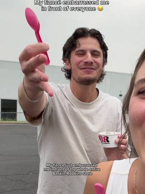 Next time Dan is ordering his OREO® ice cream from Baskin-Robbins first… @BaskinRobbinsUS #BaskinRobbinsPartner  OREO and the OREO Wafer Design are trademarks of Mondelēz International group, used under license