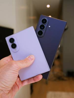 Samsung Galaxy Z Fold8 vs Z Fold8 Ultra! #samsung #samsunggalaxy #android 
