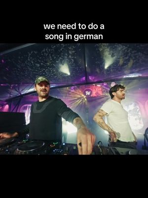 Nachts Wach has been our favorite German song for years so had to make an edit of it for @PAROOKAVILLE @makko the end of this clip is absolutely INSANE #parookaville #electronicmusic #thechainsmokers 