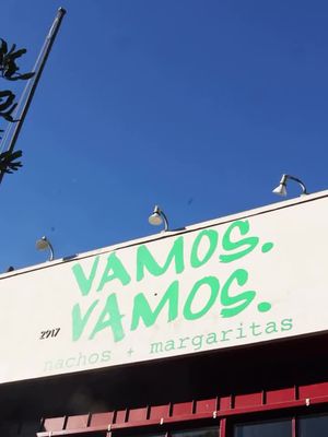 Taco Tuesday at Vamos Vamos! 🌮