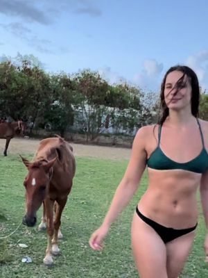 Day 369, another day of showing up❣️ #swimming #athlete #roadtoreturn #trainingvlog 