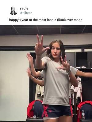 You were either there or you weren’t 😭 (via @Kiki) #WNBA #basketball #kikiiriafen #soniacitron 