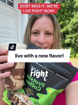 if you’re not there right now… WHAT ARE YOU DOING?!!! 💚🍫 #proteincoffee #dubaichocolate #javvy #javvycoffee 
