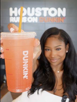 I think it's safe to say that Dunkin’ carried me through the day - I got everything done and had the energy I needed to do it. Head to Dunkin’ and order Dunkin’ Zero Today⚡️ #dunkinpartner 