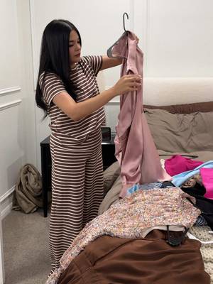 I think this clothing deserves a new home🙈  Follow me on @Vinted @ itzelcastaneda and start selling! #ad  