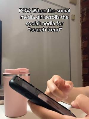Scrolling 😶‍🌫️ #trend #socialmedia #scrolling 