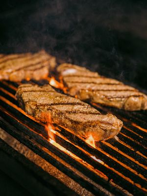 The truth is delicious… especially when it’s mesquite-wood grilled 🤷‍♂️ @texasroadhouse