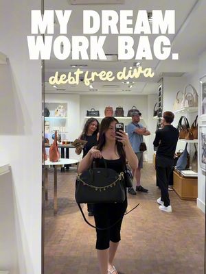 I finally got my dream work bag that I promised myself I’d buy once I became debt free. It’s been several months since and I finally decided it was time to get her #coach #coachbag #coachhaul @Coach 