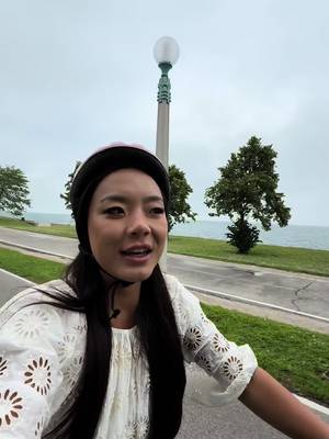 One of the highlights of my recent trip to Chicago was a bike and classic food tour I booked through @Tripadvisor ! I knew this would be a hit because of all the positive reviews and it did not disappoint :) #TripadvisorPartner #ad #bucketlist