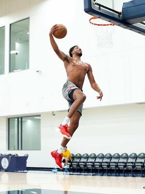 Extra bounce from @Tyrese Haliburton 🔥 #tyresehaliburton #pacers #NBA 