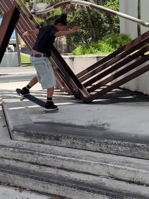 MIAMI🥵🏝️ #fyp #clips #Skateboarding #miami #girlskater 