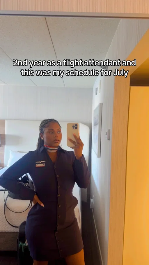 I prefer low time bc I’m a commuter but don’t let anyone tell u this job can’t be flexible! Just get to the right base and work the system!! #falife#flightattendant 