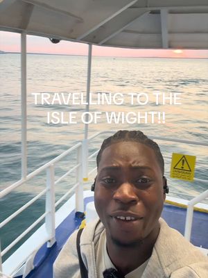 Such a fun experience, I LOVE this island!!! #hiddengemslondon #isleofwight #Summer #portsmouth @Wightlink #ferry 
