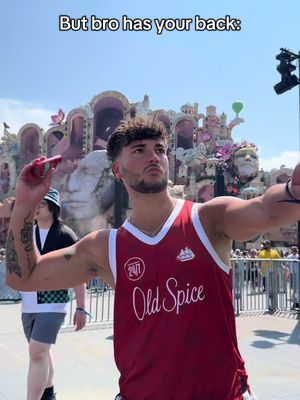 #AD Never let your bro survive Tomorrowland without smelling 10/10 @Old Spice UK @Tomorrowland #handsupfreshness #oldspice #tomorrowland 