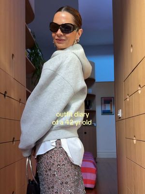 dear diary, these are the outfits I’ve loved wearing in my 40s era 💋 #fashiontiktok #outfitinspo #style #fashion #coolgirloutfits 