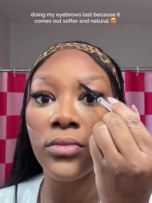 As a 2016 brow girl I fear this looks wayyy better 😍 brow pencil from @Benefit Cosmetics 💓 #eyebrowtutorial #fyp #eyebrows #beauty 