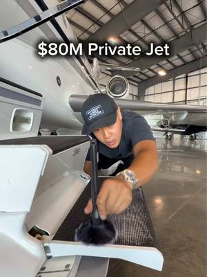 Emergency call on a $80M Gulfstream G700 #aircraftdetailing #detailing #privatejet 