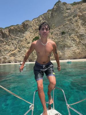 Your sign to get your own boat in Corfu 🌊