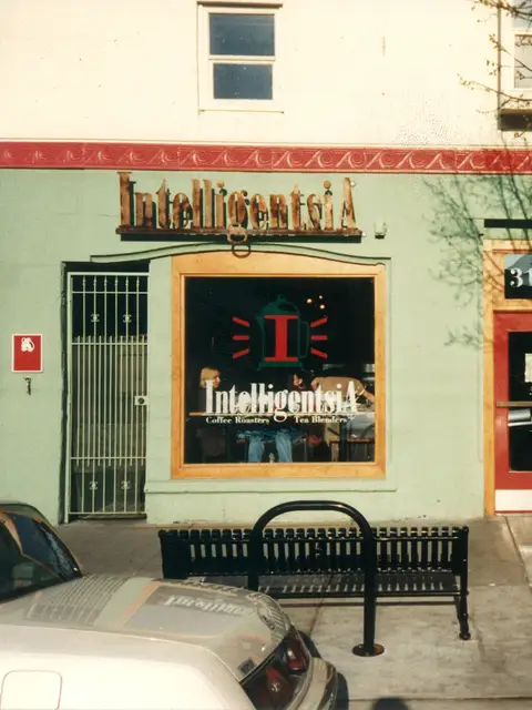 Since its earliest days as our sole location, Broadway coffeebar has been a gathering place built around exceptional coffee and a close-knit community. Our Lakeview neighbors have shown up for us since 1995 as we've learned and grown. We're just as proud to serve the neighborhood today as we were then. Follow along as we share more stories behind our coffeebars. #lakeview #chicagocoffee #throwback #intelligentsia #intelligentsiacoffee