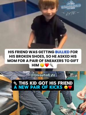 👟 This is what friendship is about 🥲❤️ #sneakers #shoes #hypebeast #hype #kicks 