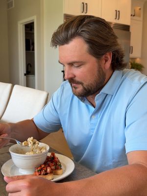 #KraftPartner The new @kraftmacandcheese Restaurant Edition Cacio e Pepe and Bruschetta… elevated meals with great ingredients, always a good idea. Try all three flavors of Restaurant Edition in stores now!