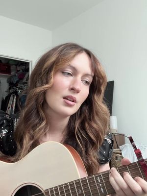 take a sad song and make it better ➡️ take a happy song and make it depressing #heyjude #thebeatles #phoebebridgers 