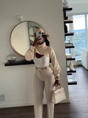 Cream and white never miss 🤍 Which look is your favorite? #prefalloutfits #outfitinspiration #fashiontiktok #outfitinspo #elegantstyle   cream and white outfits, neutral outfit inspiration, pre fall outfit ideas, transitional outfits, cream outfits, white outfit ideas, elegant outfit inspiration, fall fashion inspiration