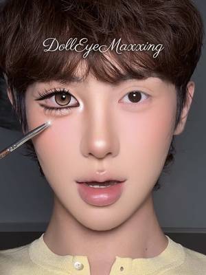 𝓓𝓸𝓵𝓵𝓔𝔂𝓮𝓜𝓪𝔁𝔁𝓲𝓷𝓰 🤎  ✶ 𝗽𝗿𝗼𝗱𝘂𝗰𝘁𝘀 𝘂𝘀𝗲𝗱 obalen contact lenses  @Morphe Cosmetics nude ambition eyeshadow palette  @KVD Vegan Beauty mad max brown liquid liner  @Half Magic by Donni Davy glitterpuck glimmer pop  #eyemaxxing