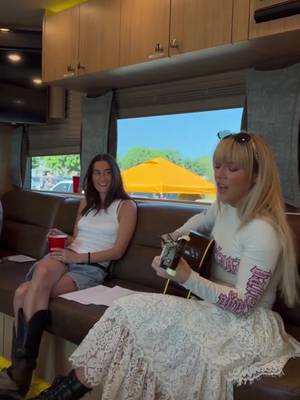 Hiiiiii from the road - doin’ what we love with the ppl we love the most. #psychorodeotour #ifidieyoung #countrymusic @Stella Lefty 