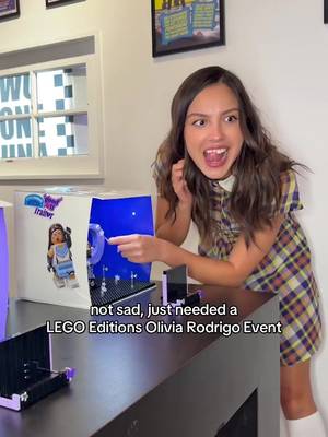 Same 😜🧱 
 #LEGO #OliviaRodrigo #Livies #AStoryInEveryPiece
