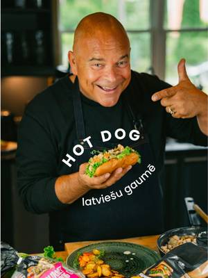 Kurš teica, ka hotdogu maizītēs jāliek tikai hotdogs? 🌭 Ar Hanzas Maiznīcas Gourmet hot dog maizītēm iespējām nav robežu! Tāpēc šodien pagatavoju recepti, kas latviešiem ir īpaši tuva, bet ar nelielu twist! 🍄‍🟫 Tikko no meža salasītās gailenes, sulīga vistas maltā gaļa un sīpoli kopā ar gaisīgo, viegli saldo Hanzas maiznīcas Gourmet hot dog maizīti rada tik pazīstamu, bet vienlaikus pārsteidzošu garšu kombināciju. Pamēģini arī tu! 🍄🌭  #hanzasmaiznīca #reklāma