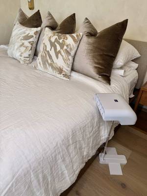 🔗In Bio! Hot Sleeper Find 🪭🤍 #amazonhome #sleepinghacks #bedfan #amazongadgets #cooling 