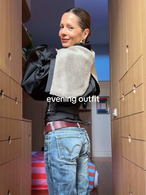 AHHHH it’s been one year since my first dj lesson and im playing my second gig tonight!!! 20yr old me would be so proud 🥹🤧 #fashiontiktok #outfitinspo #style #fashion #coolgirloutfits 