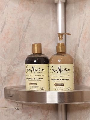 #SheaMoisturePartner It's Wash Day! Today I'm coming out of a protective style and my scalp was screaming for a refresh. I thought it was the perfect time to use @SheaMoisture Jamaican Black Castor Oil Shampoo and Conditioner.  Formulated with Jamaican Black Castor Oil, Shea Butter and Peppermint, these left my hair nourished. These were perfect for my post protective style wash day when I want to give my hair some extra care.  You can shop SheaMoisture Jamaican Black Castor Oil Shampoo and Conditioner from Walmart via the 🔗 in my bio.  #washdayroutine #protectivestylewashday #sheamositurewashday #sheamoisture