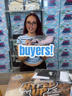 👟 We’re LIVE! Join the Show! #shoes #kicks #livebreaks #breaks #tiktoklive 