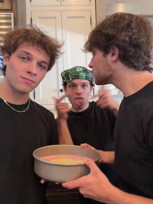 We made a cake for our birthday!!! New video out now! 